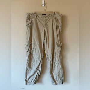 American Eagle cargo pants